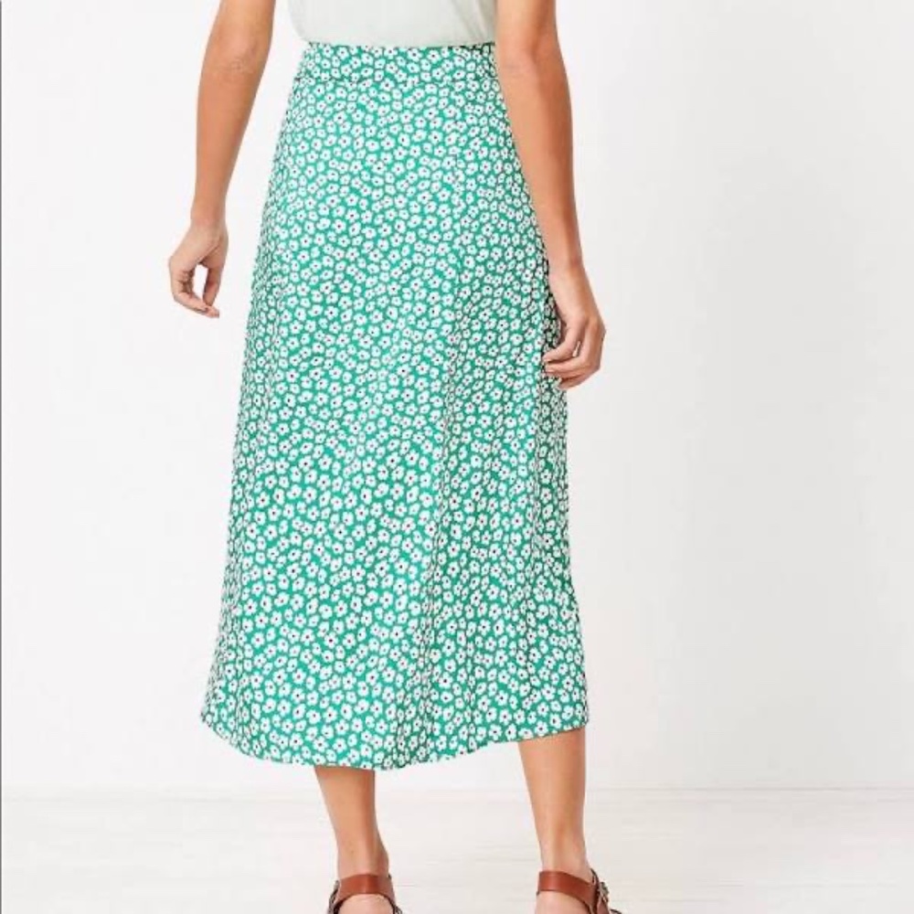 Ann Taylor LOFT Green Floral Print Midi Skirt with Leg Slit Size 12P